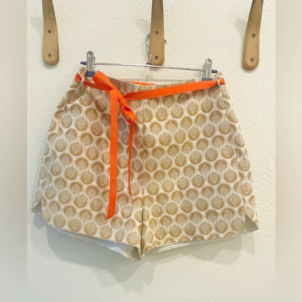 Anthropologie Corey Lynn Calter Cream/Tan Jacquard Printed High Waist Shorts 6